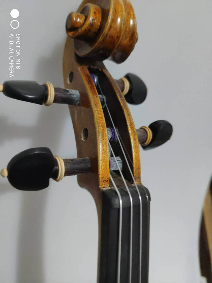 4/4成人歐料旋切花紋琴