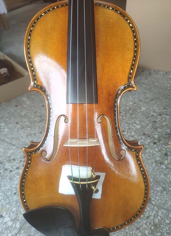 精美雀眼楓歐料小提琴zy-04