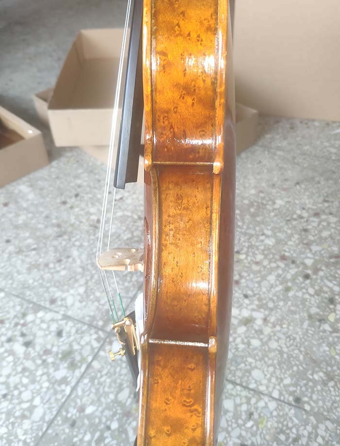 精美雀眼楓歐料小提琴zy-04